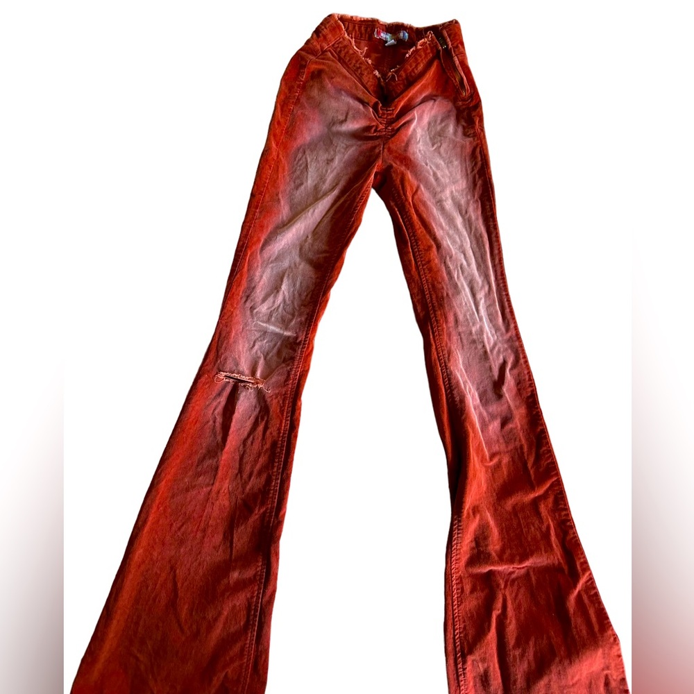 Urban outfitters size 25” cinch front velour flare leg pants. Fade‎ out finish